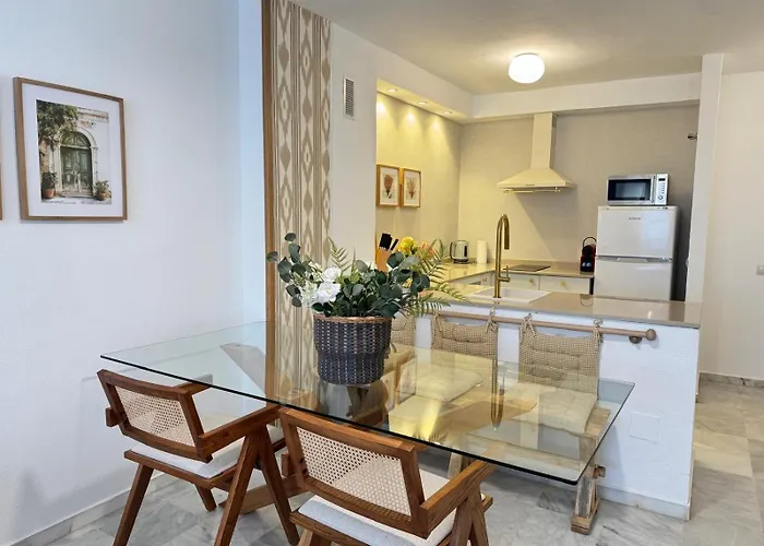 Nuevo Torremolinos Close To Beach Sinese Design Homes
