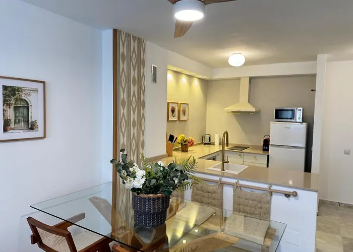 Nuevo Torremolinos Close To Beach Sinese Design Homes